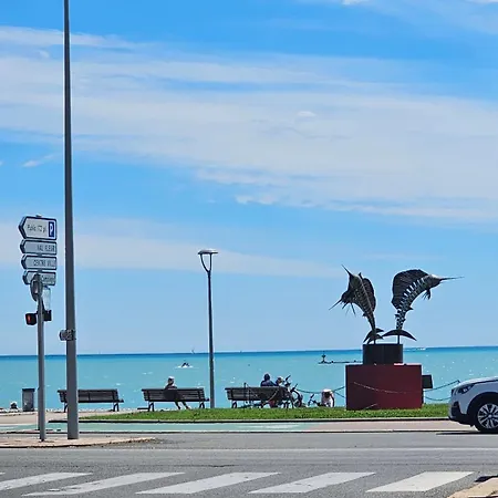 Agreable Avec Parking Prive *