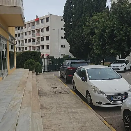 Agreable Avec Parking Prive Lejlighed *