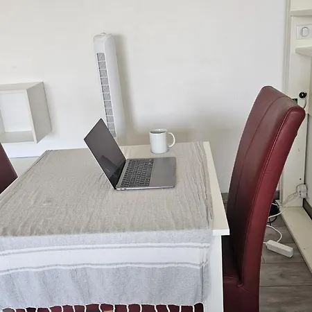 Agreable Avec Parking Prive Lejlighed *